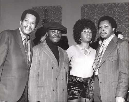 (l-r) Unknown,Donny Hathaway, Barbara Harris, LaBaron Taylor