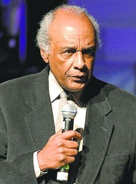 Gil Noble -- Looking Back at 1977: African-American Newscasters as Pioneers in Journalism